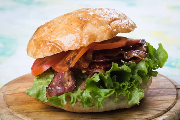 Blt Sandwich Fried Bacon Lettuce Tomato Slices Bread — Stock Photo, Image