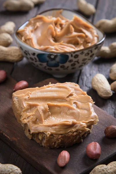 Erdnussbutter Aufstrich Als Frühstück Und Snack — Stockfoto