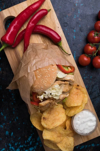 Grillet kylling sandwich - Stock-foto