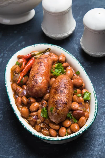 Kidney beans with pork sausage — Stock Photo, Image