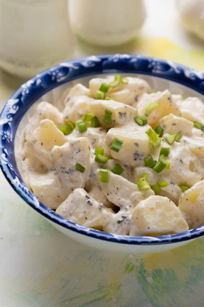 Potato salad with mayonnaise dressing — Stock Photo, Image