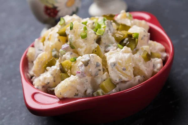 Potato salad with mayonnaise dressing — Stock Photo, Image