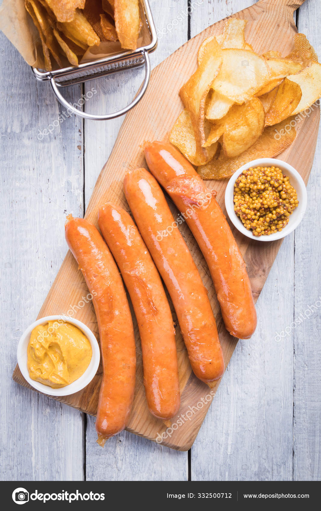 Сосиски с горчичкой. Сардельки с горчицей. Сосиски с горчицей. Иней сардельки с горчицей. Сосиски с зеленым горошком.