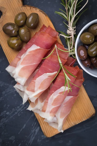 Fette di prosciutto crudo — Foto Stock