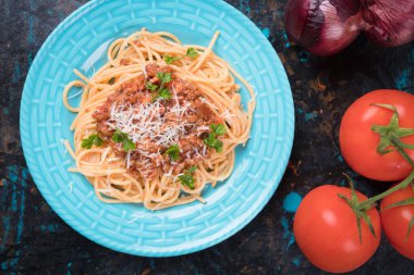 Sığır etli bolonez makarna.