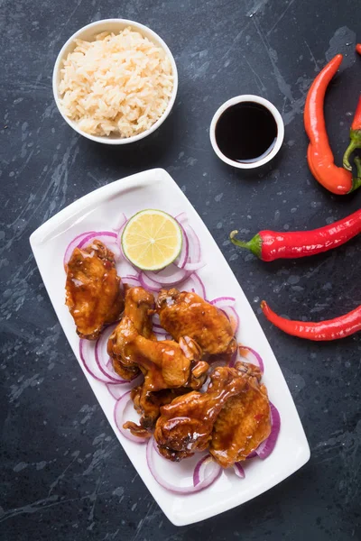 Alas de pollo picantes asiáticas — Foto de Stock