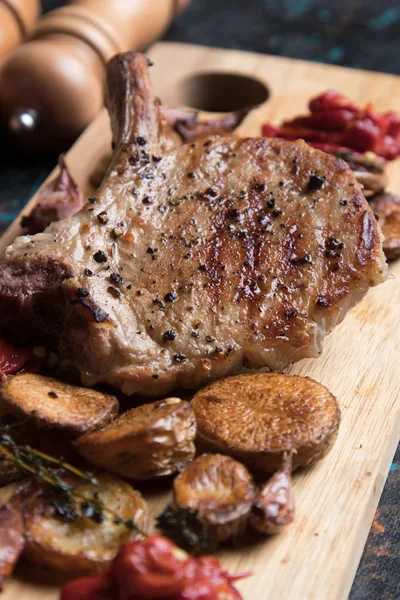 Filete de chuleta de lomo de cerdo perfecto — Foto de Stock