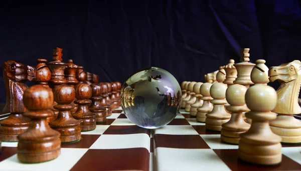 ΦΙΓΟΥΡΕΣ Σκακιου κατά του πλανήτη γη — Φωτογραφία Αρχείου
