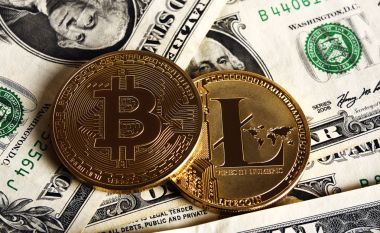 Bitcoin ve Litecoin Doları banknot üzerinde.