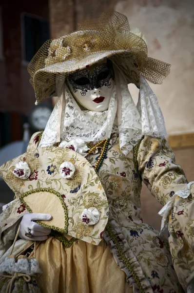 Venedik 'te karnaval maskesi.