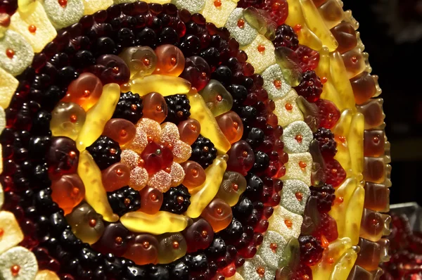 Büyük jöle-şeker pasta