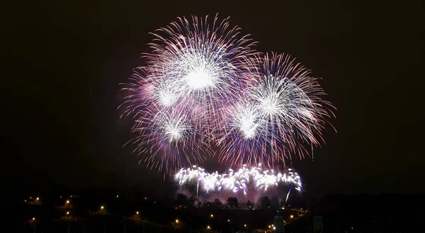 Prag'da yılbaşı havai fişek