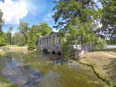 Mermer (Palladian) köprü veya Sibirya mermer Galeri. Catherine Park. Puşkin. Petersburg