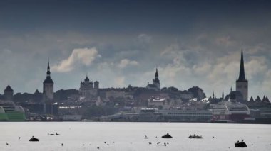 Eski şehir görüntüleyin. Tallinn. Estonya.