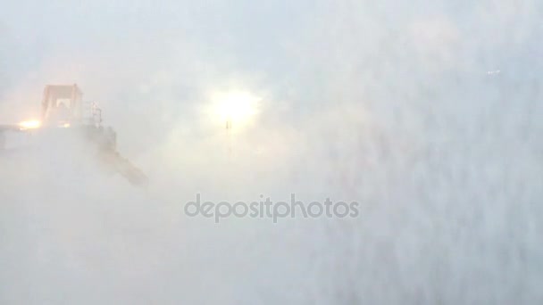 ST. PETERSBURG, 26 GENNAIO: Elaborazione di un'ala dell'aereo contro la glassa all'aeroporto Pulkovo, il 26 gennaio 2014 a San Pietroburgo, Russia — Video Stock