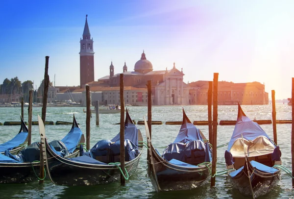 Italië. Venetië. Gondels in het Canal Grande — Stockfoto