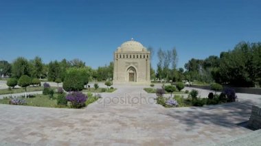Abdülkerim Türbesi parkta, Buhara, Özbekistan. UNESCO Dünya Mirası