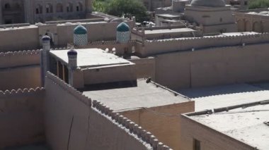 Eski şehrin sokaklarında havadan görünümü. Özbekistan. Hiva