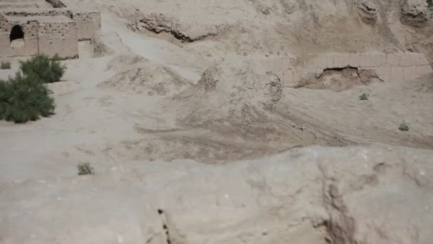 Archeologische complex Toprak-Kala bevindt zich in het grondgebied van oude Chorasmië, Oezbekistan — Stockvideo