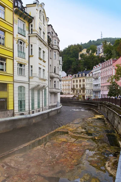 Karlovy Vary Carlsbad Tepla Rivier Tsjechische Republiek — Stockfoto