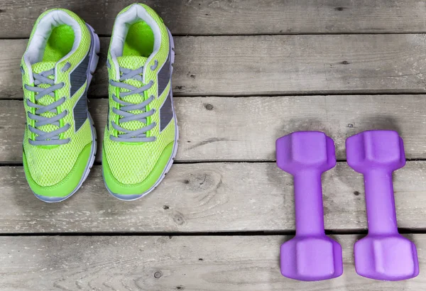 Sports Sneakers Dumbbells Wooden Background Flat Lay — Stock Photo, Image