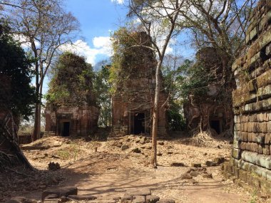 Koh Ker Tapınağı karmaşık harabe, Kamboçya