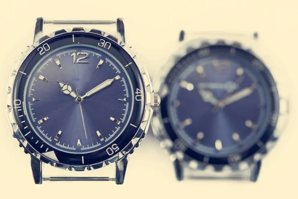 Horloges Met Een Retro Commissieselecteert — Stockfoto