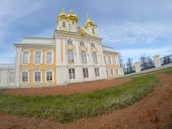 Peterhof Russia April 2015 Peterhof Big Palace Peterhof — Stock Photo, Image