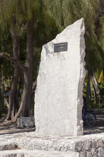 Polinesia Junio Una Piedra Memorable Honor Las Carreras Barcos Isla — Foto de Stock