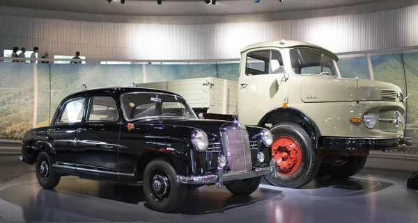 Stuttgart Germany May 2012 Vintage Car Exposition Mercedes Museum — Stock Photo, Image