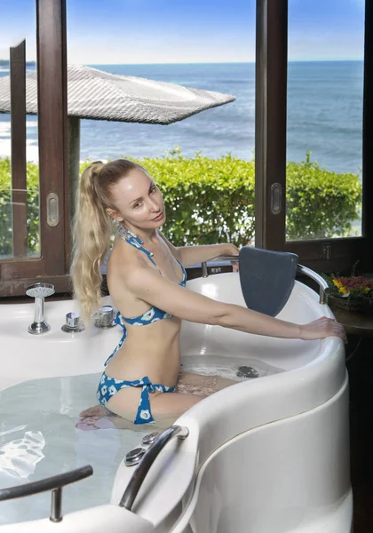 Beautiful Young Woman Big Hydromassage Bathtub Window Overlooking Sea — Stock Photo, Image