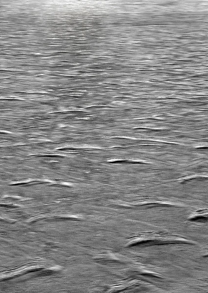 Die Oberfläche Des Eisbedeckten Wassers — Stockfoto