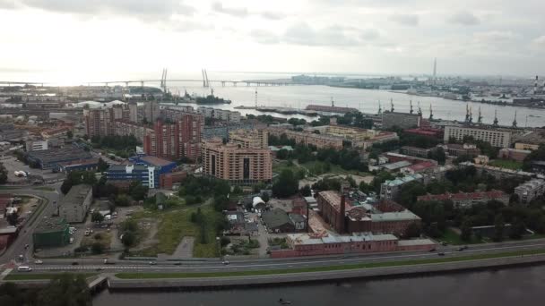 Κηφήνας Άποψη Του Βιομηχανικού Τμήματος Της Αγίας Πετρούπολης Νησί Kanonersky — Αρχείο Βίντεο