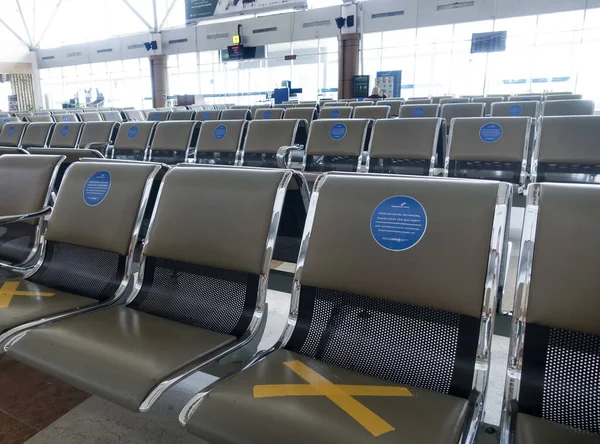 Indonesia Island Lombok March 2020 Empty Seats Airport Hall Coronavirus — Stock Photo, Image