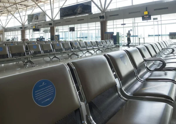 Indonesia Island Lombok March 2020 Empty Rows Seats Airport Lounge — Stock Photo, Image