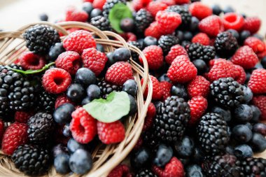 taze antioksidan gıda ahududu böğürtlen böğürtlen 