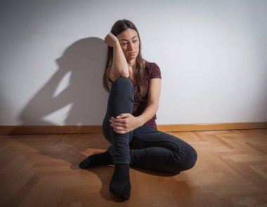 depresif genç kadın