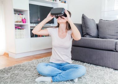 sanal gerçeklik gözlük kadın ev