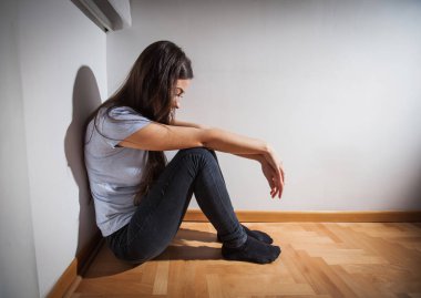 Depresyon depresif kadın