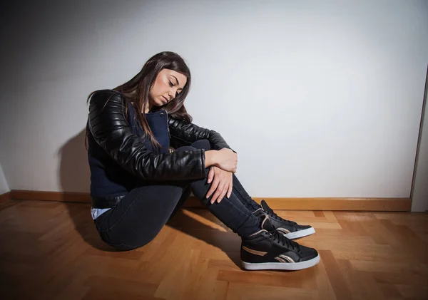 Depression deprimerad kvinna — Stockfoto