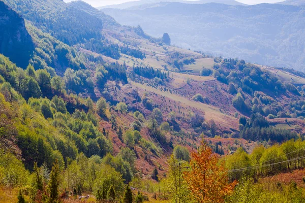 Schöne Landschaft Blick auf die Herbstlandschaft — Stockfoto