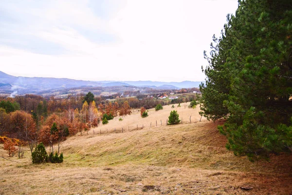 Vista panorâmica da paisagem natural da montanha — Fotografia de Stock