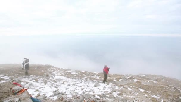 Grupo Montañeros Pico Rtanj Serbia Invierno Montaña Paisaje Senderismo Actividad — Vídeos de Stock