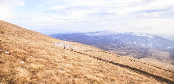 Wandergruppe Abenteuer Menschen Outdoor Natur Gesunde Aktivität Bergwandern — Stockfoto