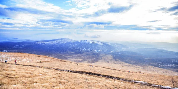 Wandergruppe Abenteuer Menschen Outdoor Natur Gesunde Aktivität Bergwandern — Stockfoto