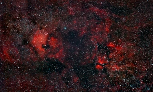 Nebulosity runt Cygnus konstellation inklusive Nordamerika N — Stockfoto