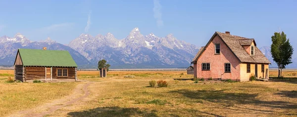 Cabine di fila mormone nel Grand Teton National Park, WY, USA — Foto Stock