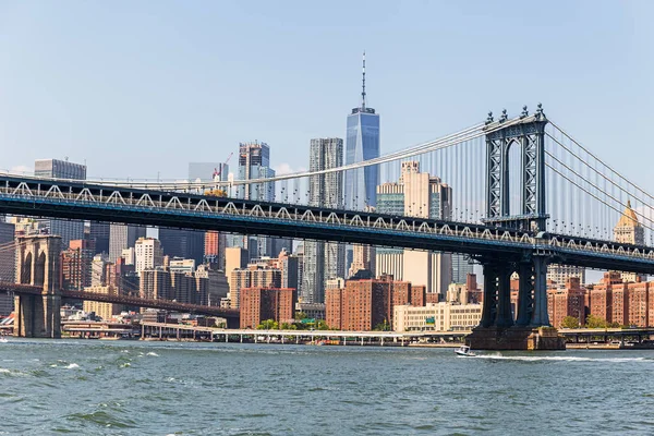 Mahnattan 桥和曼哈顿地平线, 纽约市, 美国 — 图库照片