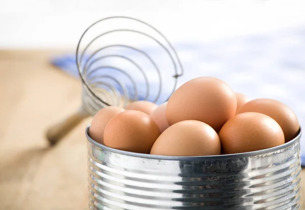 Eggs Metal Container — Stock Photo, Image