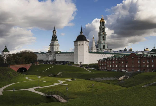 monastery2 görünümünü